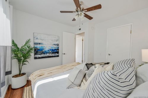 10883 Caravelle Pl, San Diego CA  92124-2048 exterior