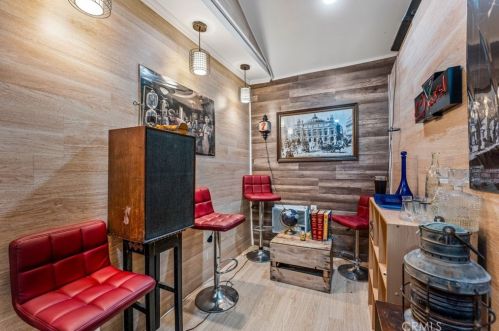 2105 65th St, Long Beach CA  90805-2615 exterior