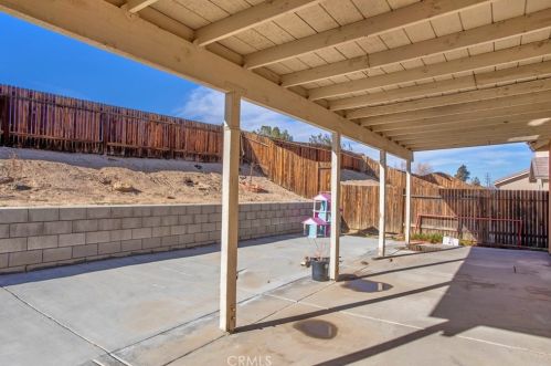 13174 Butte Ave, Victorville CA  92395-9504 exterior