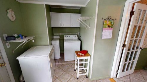14 Smith St, South Setauket NY  11720-3859 exterior