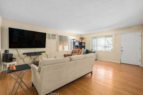 16193 Colina St, Victorville CA  92395-3610 exterior