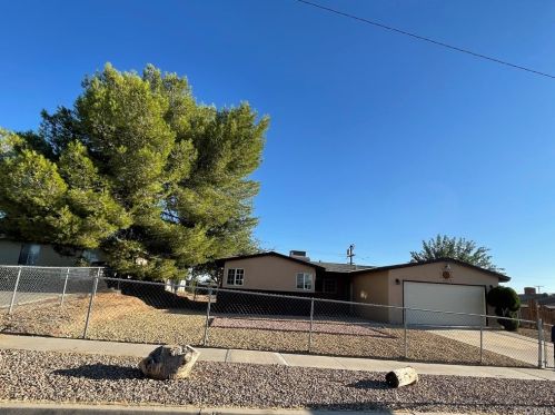 16344 Yucca Ave, Victorville, CA 92395-3400