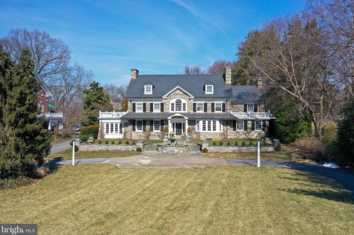 1207 Marietta Ave, Lancaster, PA 17603-2530