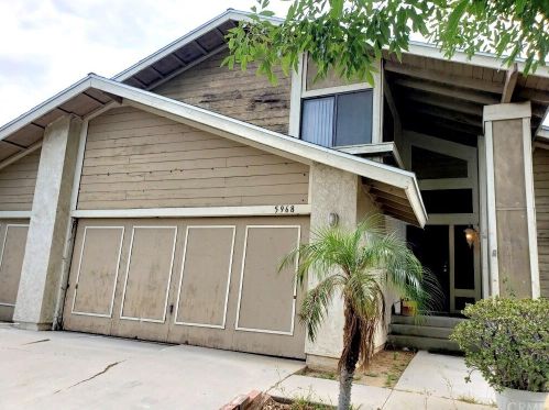 5968 Quiroz Dr, Riverside, CA 92509-7016