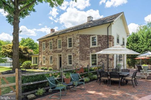 737 Hoover Rd, Blue Bell PA  19422-2015 exterior