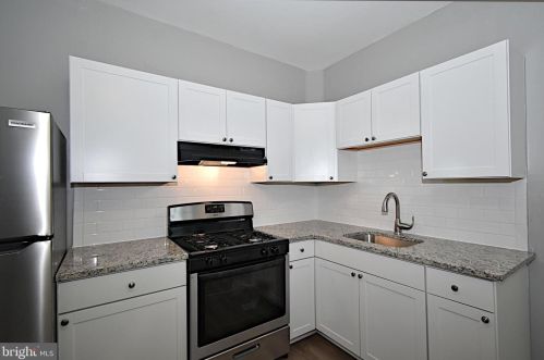 6716 Marsden St, Philadelphia PA 19135-2226 exterior