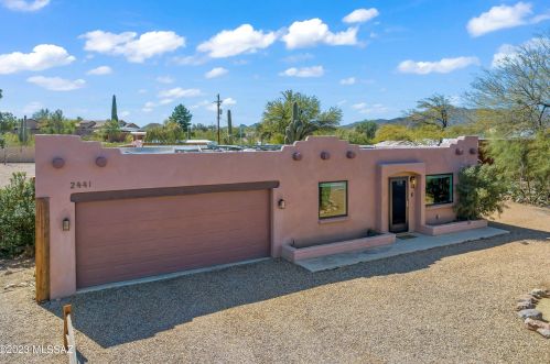 2441 Wagon Wheel Dr, Tucson, AZ 85745-1377