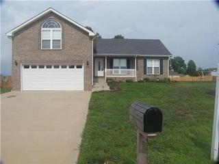 683 Clover Hills Ct, Clarksville, TN 37043-3894