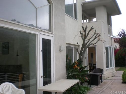 24963 Palmilla Dr, Calabasas, CA 91302-3053