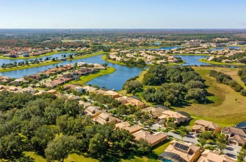 3730 Eagle Isle Cir, Kissimmee FL 34746-1908 exterior