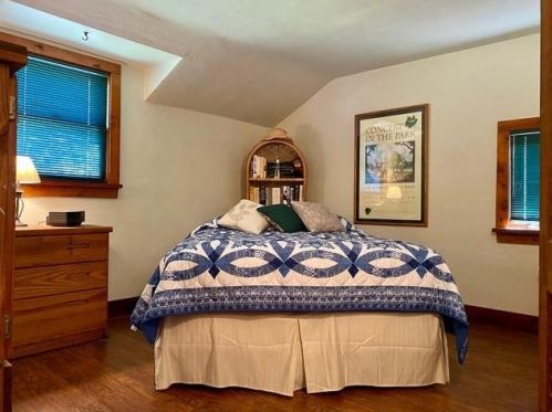 29 Victory Ln, Leetsdale, PA 15056-1214