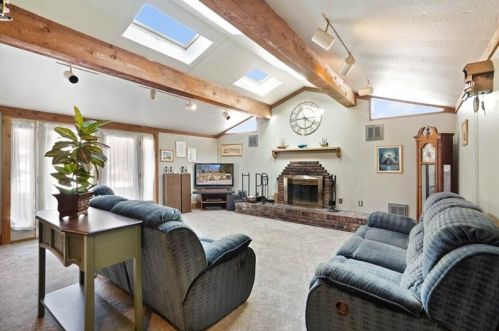 1795 Hedwig Dr, Allison Park, PA 15101-1716