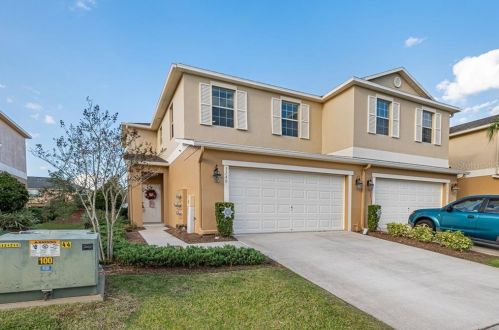 3240 Rodrick Cir, Orlando, FL 32824