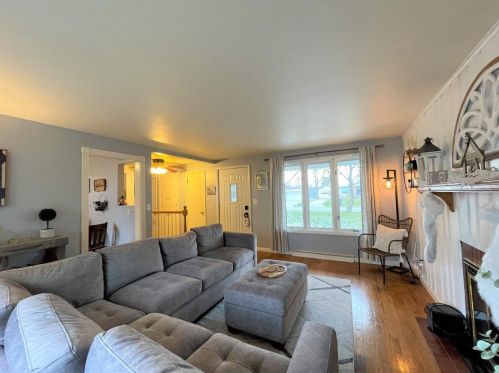 3813 Clay St, Green Bay, WI 54301-1001