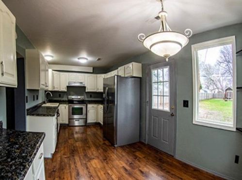 1228 14th Ave, Green Bay, WI 54304-2534