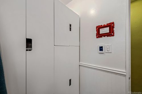 1919 Yosemite St, Denver CO 80237-1926 exterior