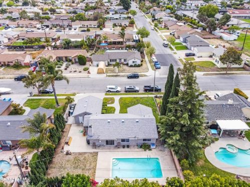 1405 Sorrel St, Simi Valley CA  93065-3338 exterior