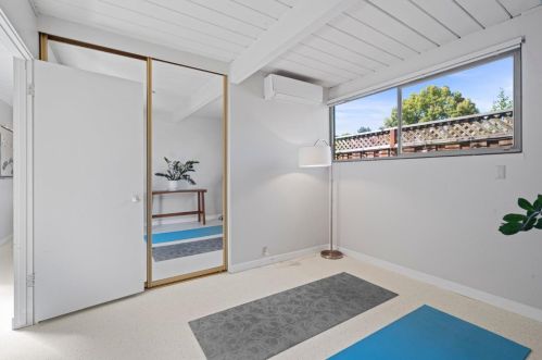 1758 Comstock Ln, San Jose CA  95124-1701 exterior