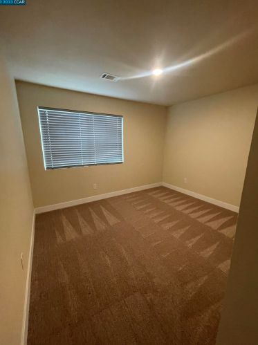 38 Connie Ct, West Pittsburg CA  94565-1574 exterior