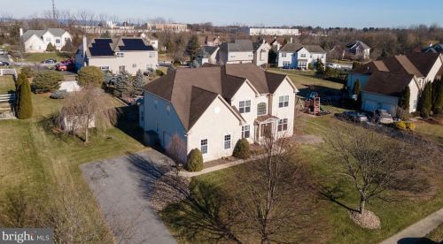 4415 Crosswinds Dr, Easton, PA 18045-2371