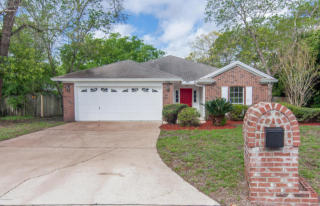 7993 Macinnes Dr, Jacksonville, FL 32244-5588