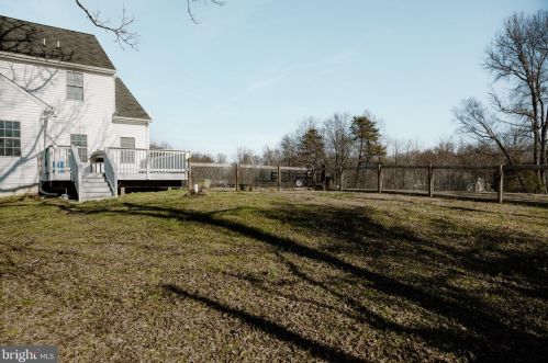 4 Battery Ridge Dr, Fredericksburg VA  22405-3568 exterior