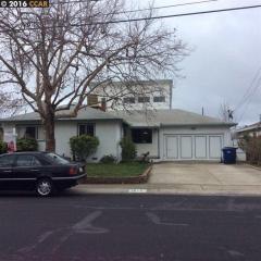 1819 Silverwood Dr, Concord CA  94519-1435 exterior