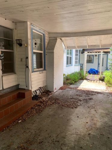 1905 Richmond Rd, Lakeland, FL 33803-2543