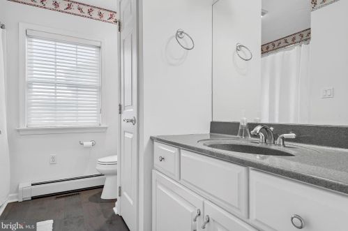 319 Equus Dr, Camp Hill PA  17011-8350 exterior