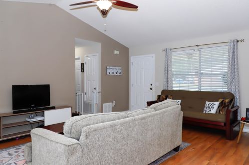 6635 Ridge Crest Dr, Milton, FL 32570-3670