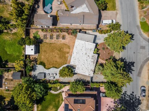 1363 Ramon Dr, Sunnyvale, CA 94087-5830