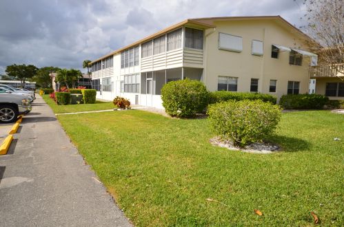 22 Northampton A, West Palm Beach, FL 33417-7605