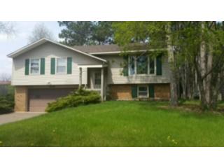 901 Sommers St, Hudson, WI 54016-2305