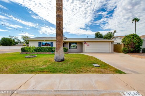 8549 Mitchell Dr, Scottsdale, AZ 85251-5922