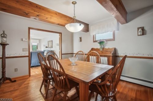 1504 Pine Grove Ave, Westfield NJ  07090-2225 exterior