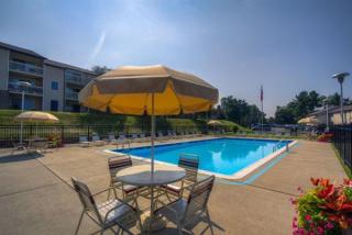 7000 Squires Manor Ln, Library PA  15129-8451 exterior