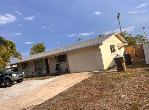 612 Date Palm Dr, West Palm Beach, FL 33403-3227