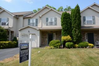 4345 Bedford Dr, Bethlehem, PA 18020-1490