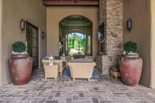 6024 Sunnyside Dr, Scottsdale AZ 85260-5724 exterior