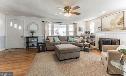 225 Tulpehocken Ave, Melrose Park PA 19027-1927 exterior