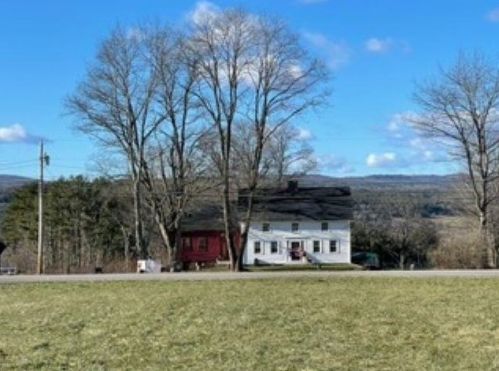 209 Dartmouth College Hwy, Haverhill NH  03765-5105 exterior