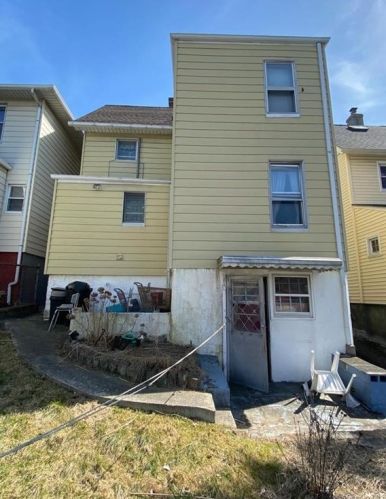 53 John St, New Rochelle, NY 10805-1517