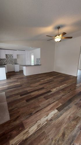 711 Montrose St, Rialto CA  92376-7820 exterior