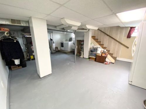 106 Scott St, New Castle PA  16101-3325 exterior