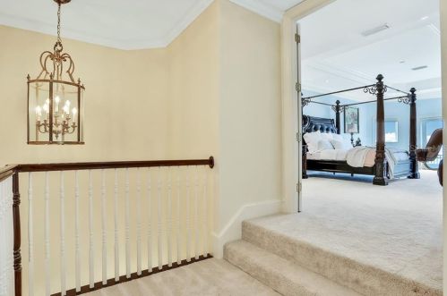 535 Ocean Shore Blvd, Ormond Beach FL  32176-5401 exterior