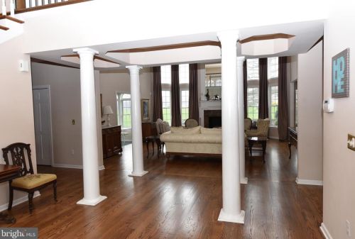 3002 Ridgeview Dr, Molino PA  17961-2338 exterior