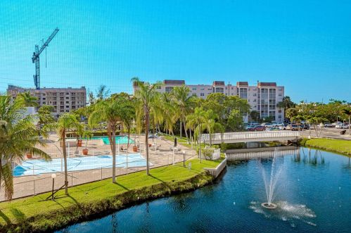 505 Dania Beach Blvd, Dania Beach FL  33004-3223 exterior