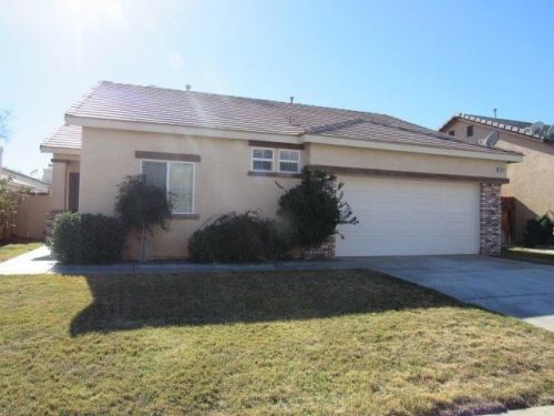 14001 Estate Way, Victorville, CA 92394-7439