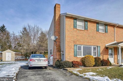 59 Faith Cir, Carlisle, PA 17013-8871