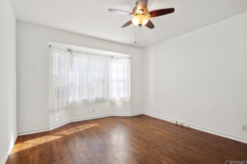 819 Glendale Ave, Glendale CA 91205-3316 exterior